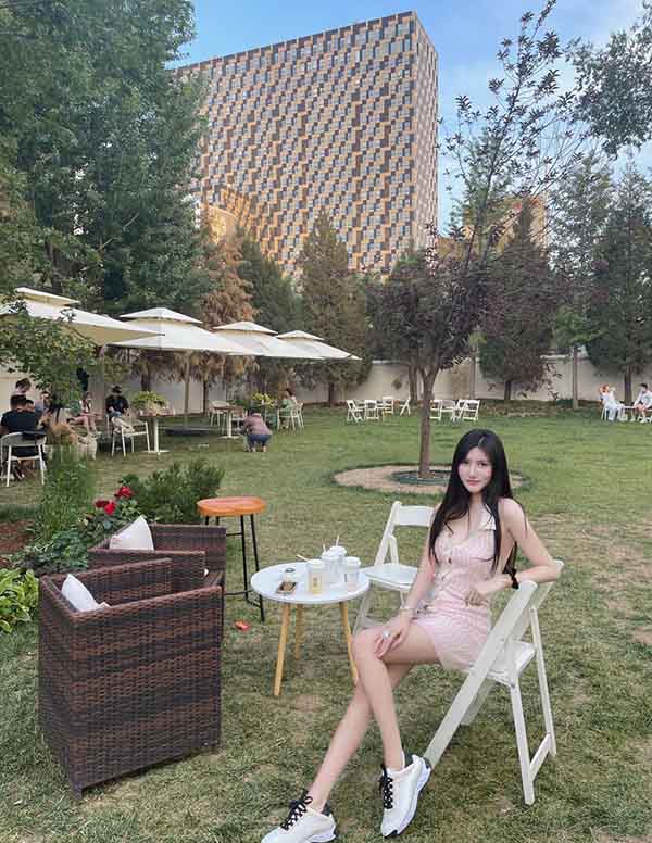 纽约模特陪游