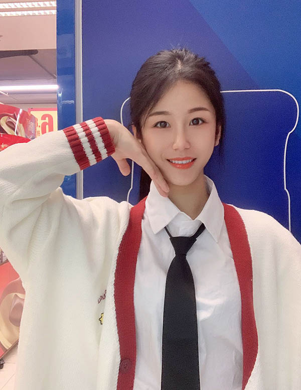 伦敦模特微信
